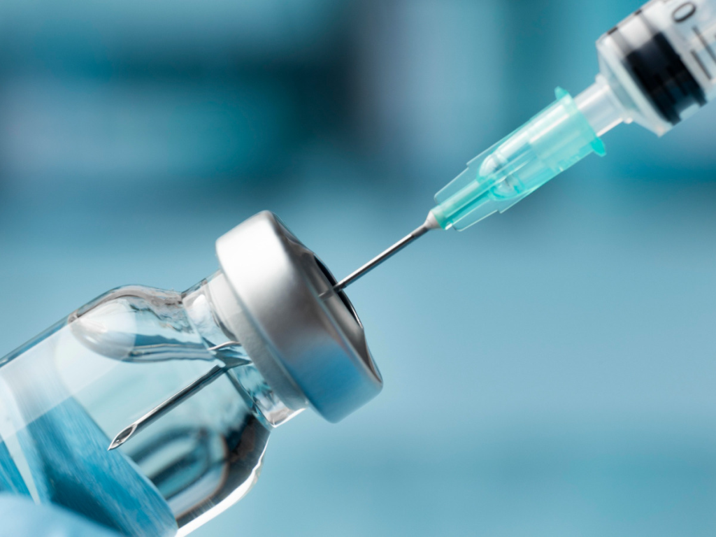 Human Papillomavirus Vaccine Discourse and Sentiment on Reddit Before and After COVID-19: Mixed Methods Retrospective Cross-Sectional Study