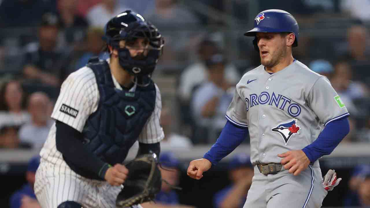 Blue Jays’ search for identity continues as chances slip away in loss