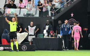 Lionel Messi exits last MLS game before World Cup with apparent injury