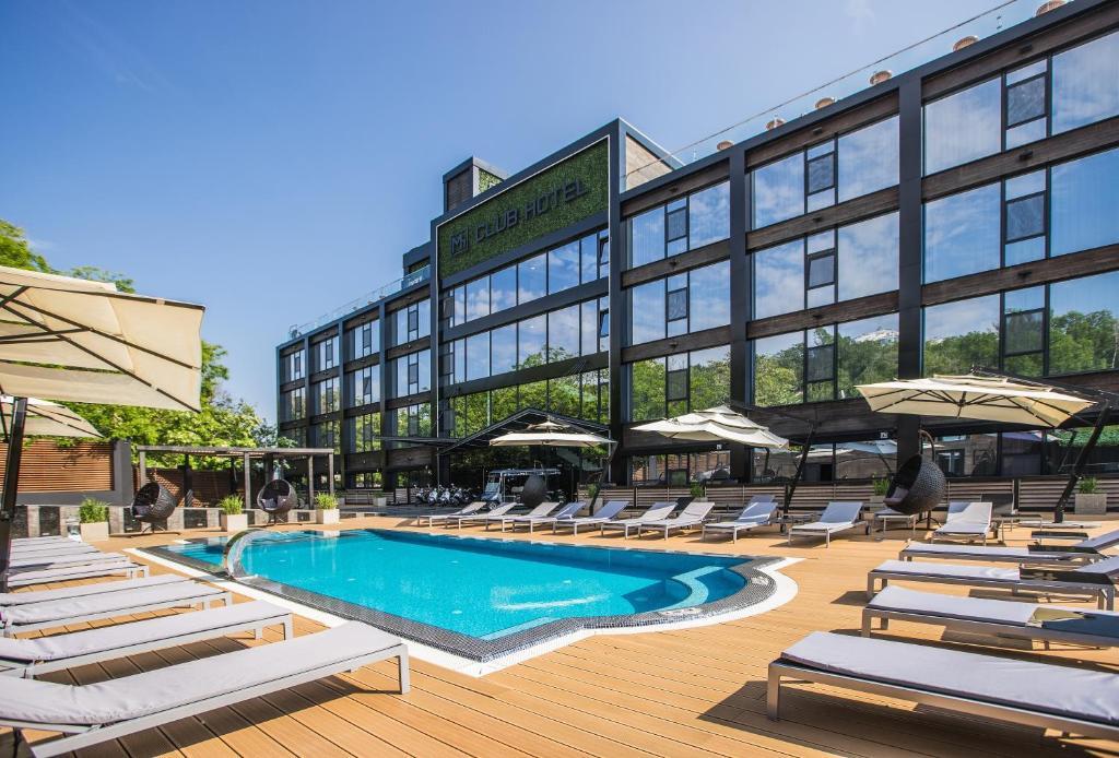 M1 Club Hotel: Experience Five-Star Luxury on the Black Sea